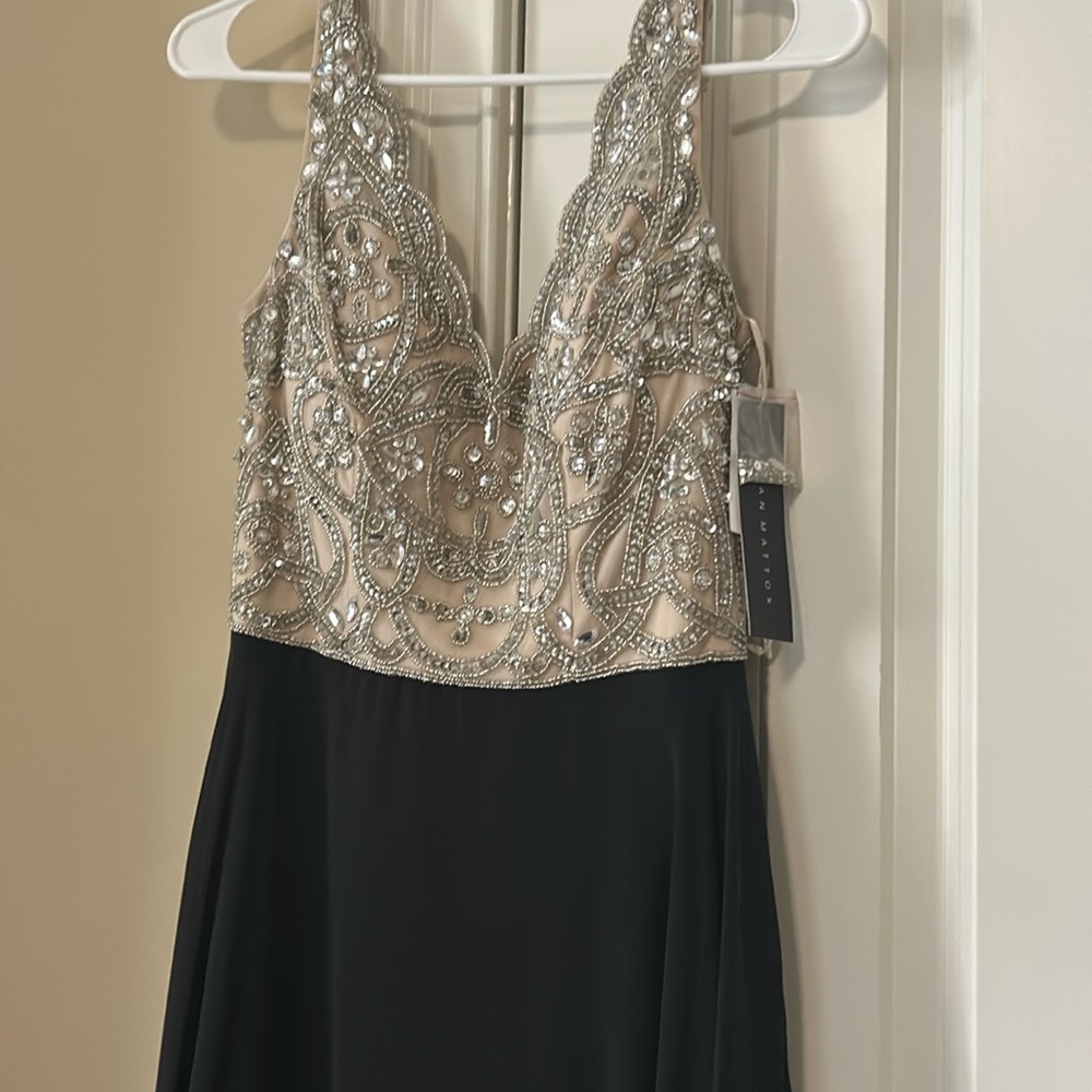 Aidan Mattox Formal gown. jeweled top and black organza bottom, New with tags.
